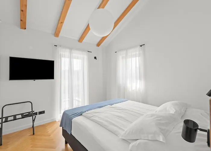 Krostula With Private Pool And Bbq * Lasci